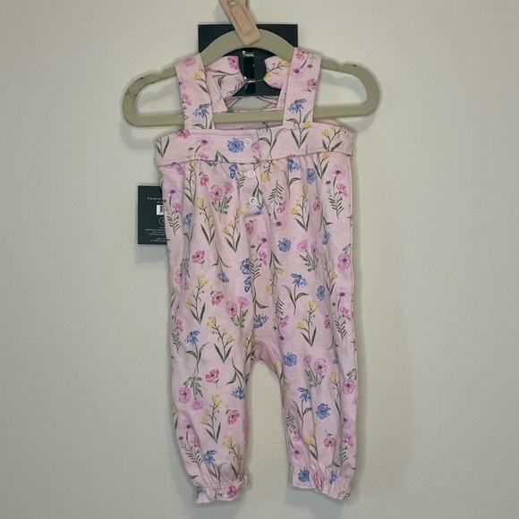 NWT Laura Ashley Baby romper with matching bow, size 0-3 months - Picture 4 of 4